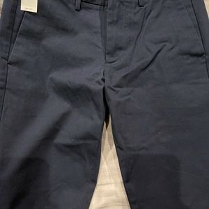 Gap Skinny Pants. Size 30x34. *Brand New* Never Worn!